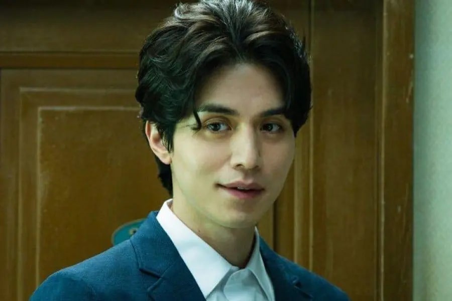 Tampak Baik, Ternyata Berbahaya: 6 Aktor Ini Sukses Perankan Villain di Drakor