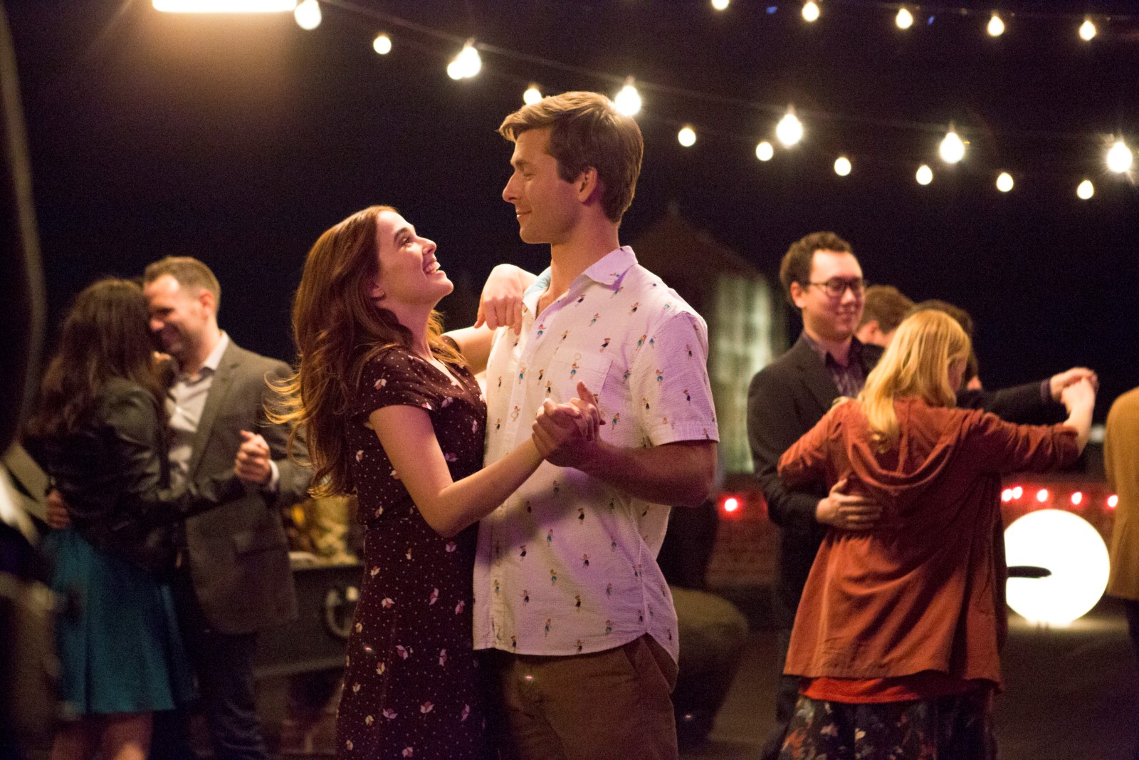 8 Rekomendasi Film Romcom di Netflix, Cocok Ditonton Long Weekend Ini!