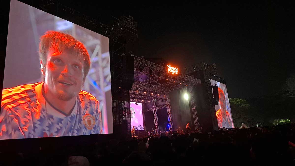 Neck Deep Guncang The Sounds Project 2026, Ajak Penggemar Bikin <i>Girl Pit</i>