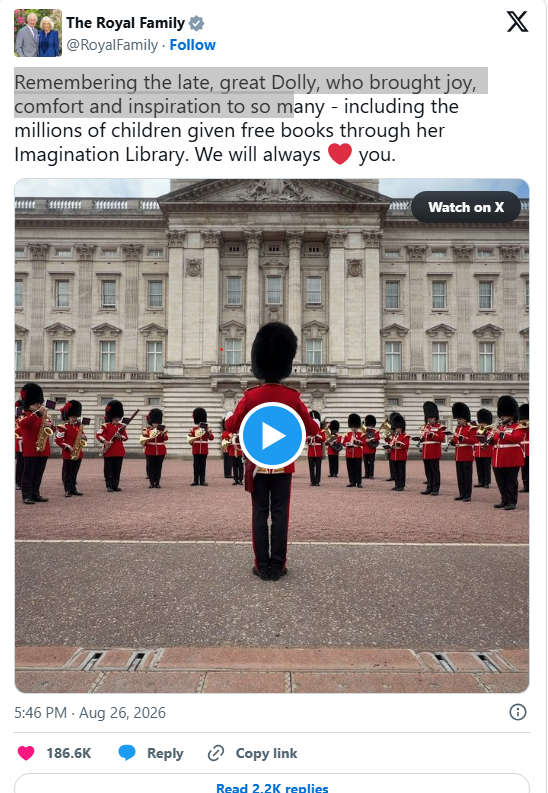 Lagu 9 to 5 Bergema di Istana Buckingham untuk Dolly Parton