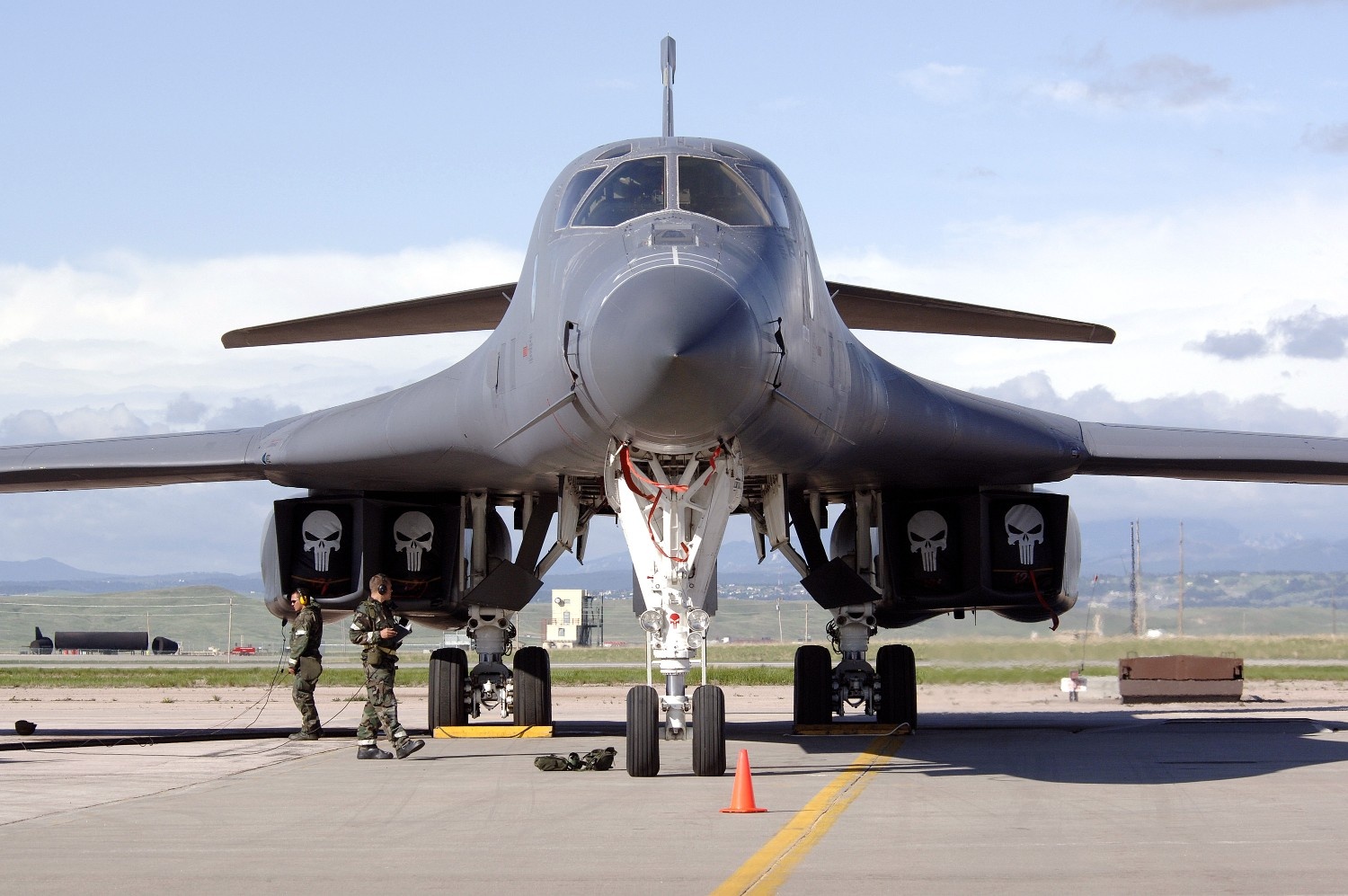 B-1B: Pesawat Pengebom AS yang Dipamerkan di Korea