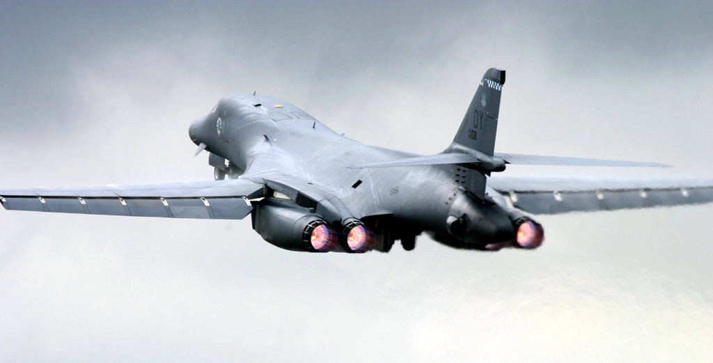 B-1B: Pesawat Pengebom AS yang Dipamerkan di Korea