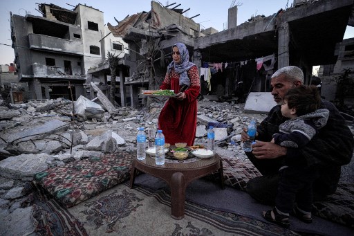 Warga Gaza Berbuka Puasa Tanpa ‘Kegembiraan Ramadan'