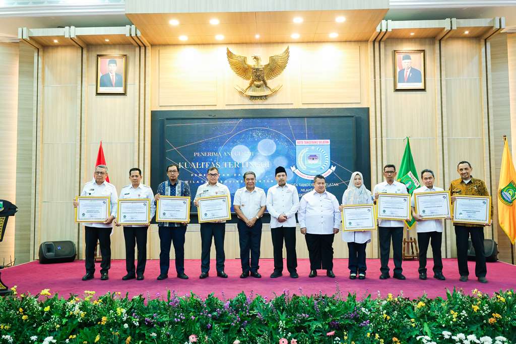 Tertinggi Soal Kepatuhan Pelayanan Publik, Pemkot Tangsel Borong 3 Penghargaan dari Ombudsman RI