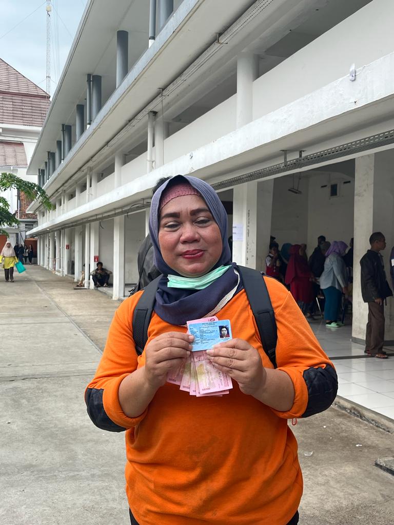 KPM di Bandung Mulai Terima Bansos PKH dan Sembako Triwulan ke-4 di Kantorpos