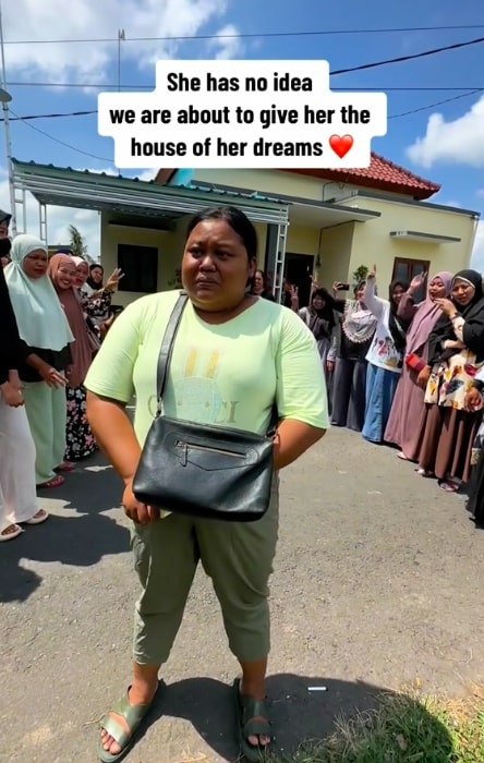 Viral Penjual Donat Baik Hati, Dapat Rumah dan Uang Ratusan Juta Rupiah usai Kasih 3 Donat Gratis
