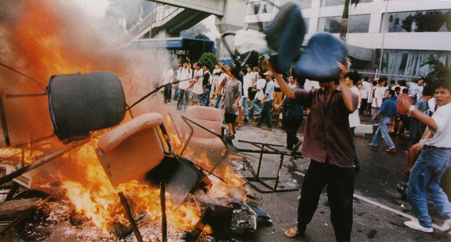 Menko Yusril Keliru Sebut Tragedi 1998 Bukan Pelanggaran HAM Berat, Ini Faktanya
