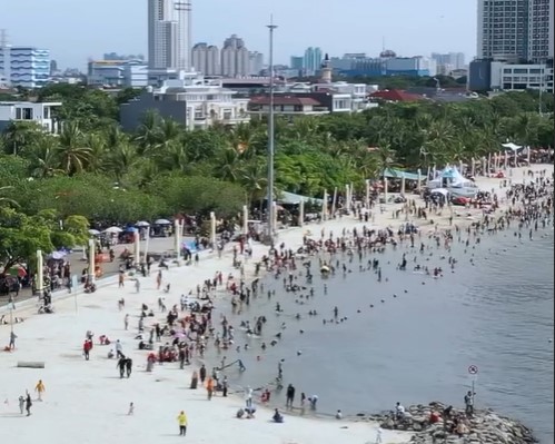 5 Pantai Terpopuler di Ancol yang Cocok untuk Wisata Lebaran Bersama Keluarga