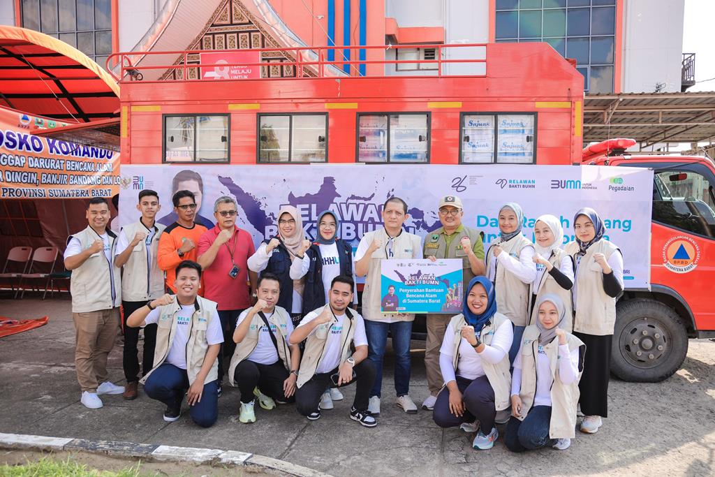 PT Pegadaian Bersama Relawan Bakti BUMN Berikan Bantuan Bencana Galodo Sumbar