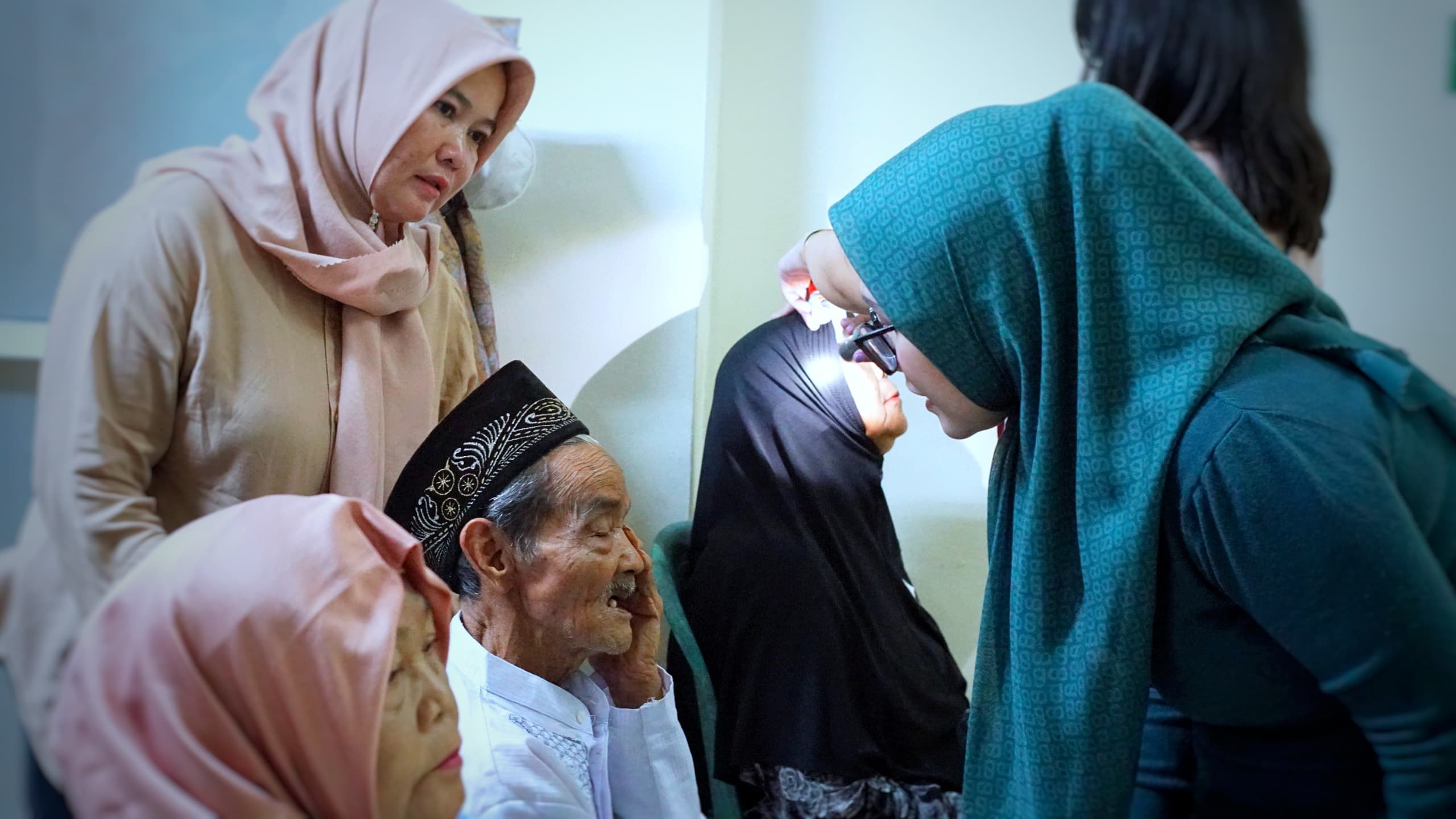 PosIND Dukung Pertiwi Jabar Gelar Bakti Sosial Operasi Katarak untuk 200 Orang di RS Cililin