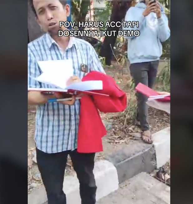 Viral Mahasiswi Minta ACC Dosen yang Ikut Demo, Langsung Dapat Tanda Tangan!
