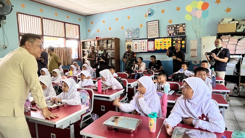 SMP Nurul Quran dan SDN Sukatani Tapos Dapat Makan Bergizi Gratis