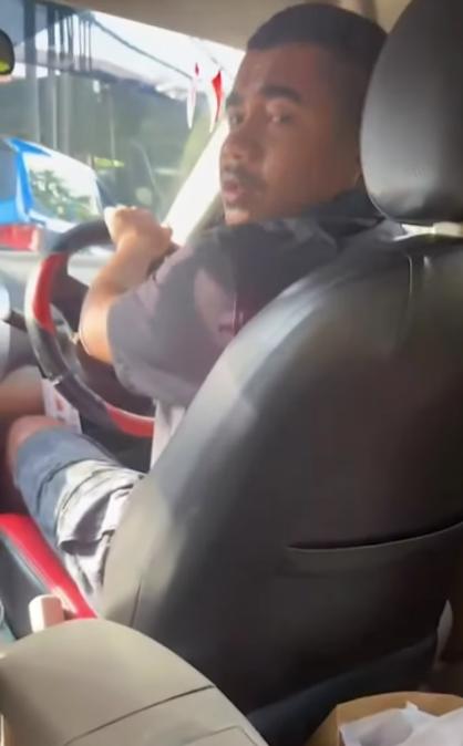 Viral! Sopir Taksi di Bali Pukul dan Ancam Turis Pakai Sajam Gegara Tak Dibayar Rp 700 Ribu