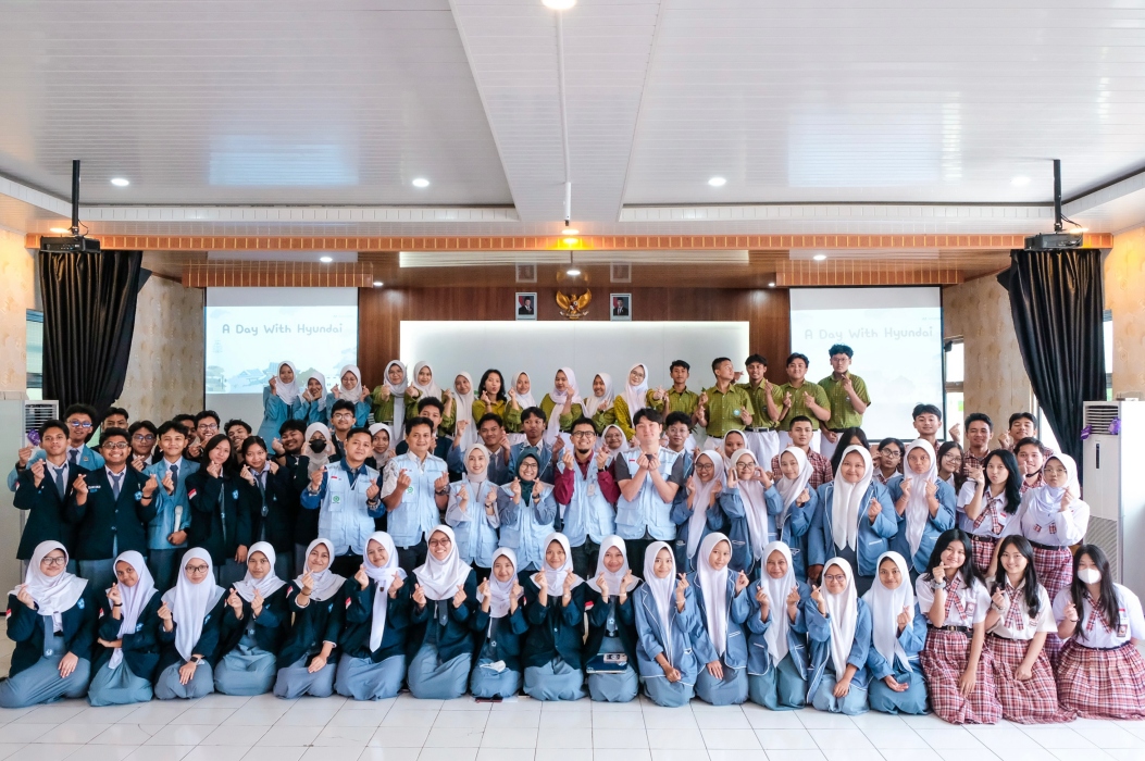 A Day With Hyundai: Wadah Siswa untuk Mengenal Budaya Korea