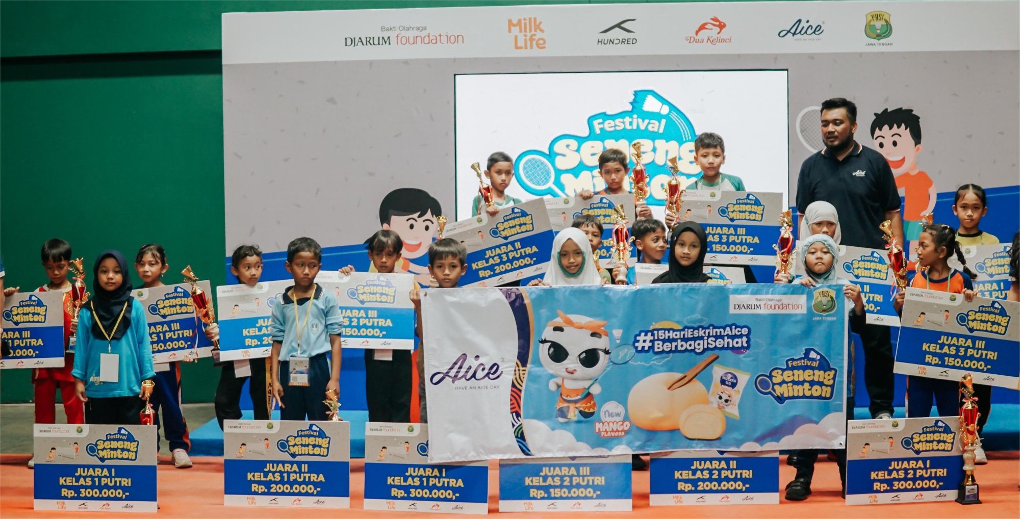 Cegah Perilaku Sedenter, Aice Dukung Olahraga Anak di Festival SenengMinton 2025