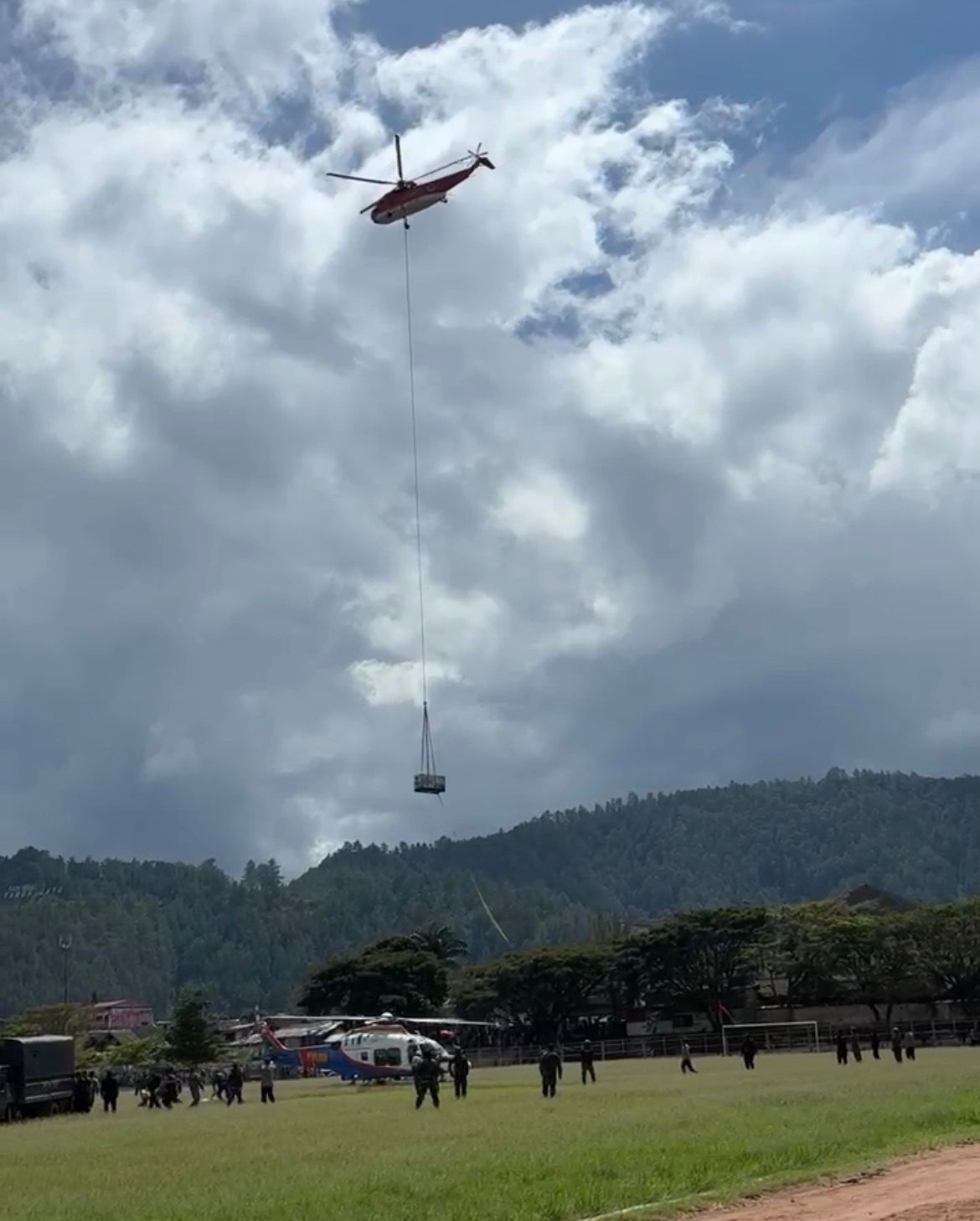 Pulihkan Objek Vital, PLN Terbangkan Genset untuk Listrik RSUD Datu Beru Takengon