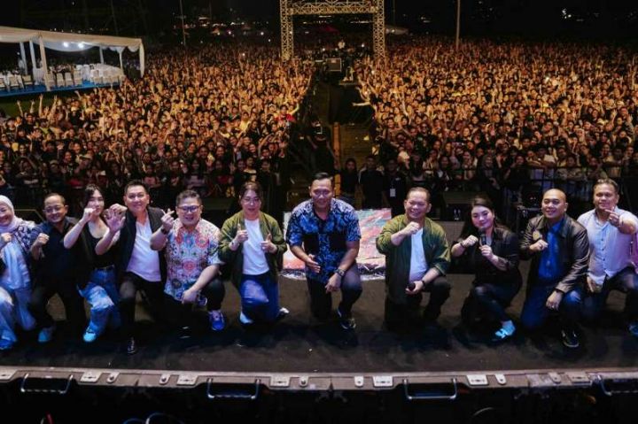 AHY Tekankan Keseimbangan Pembangunan di Hadapan 50 Ribu Peserta Pesta Rakyat
