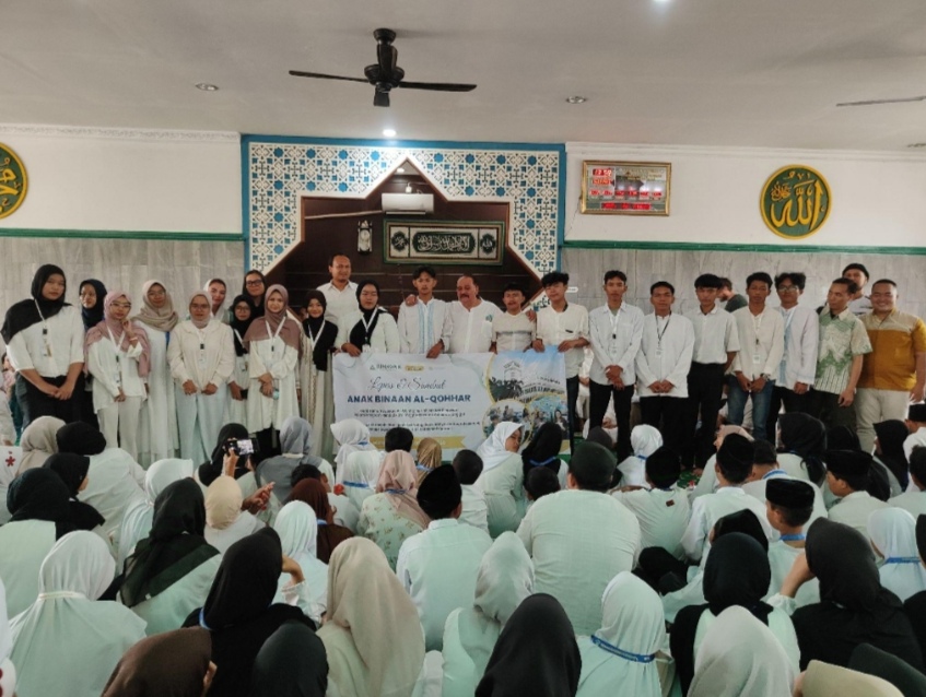 Haji Robert Antar Anak Yatim dan Yatim Piatu Menapaki Jalan Pendidikan Global