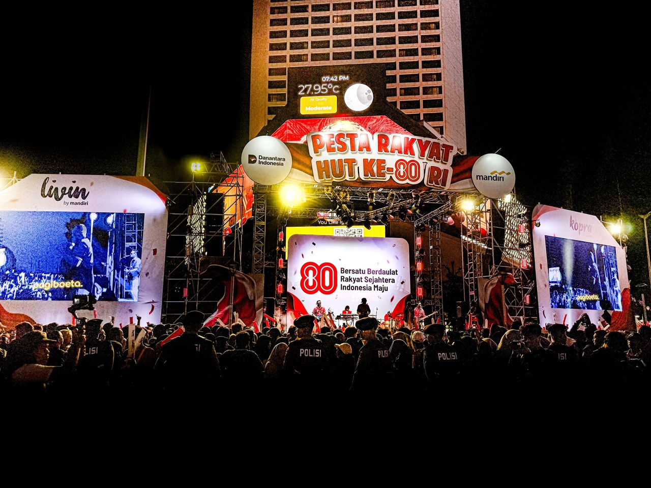 Gelorakan Semangat Nasionalisme, Bank Mandiri Meriahkan Pesta Rakyat HUT RI Ke-80 di Bundaran HI