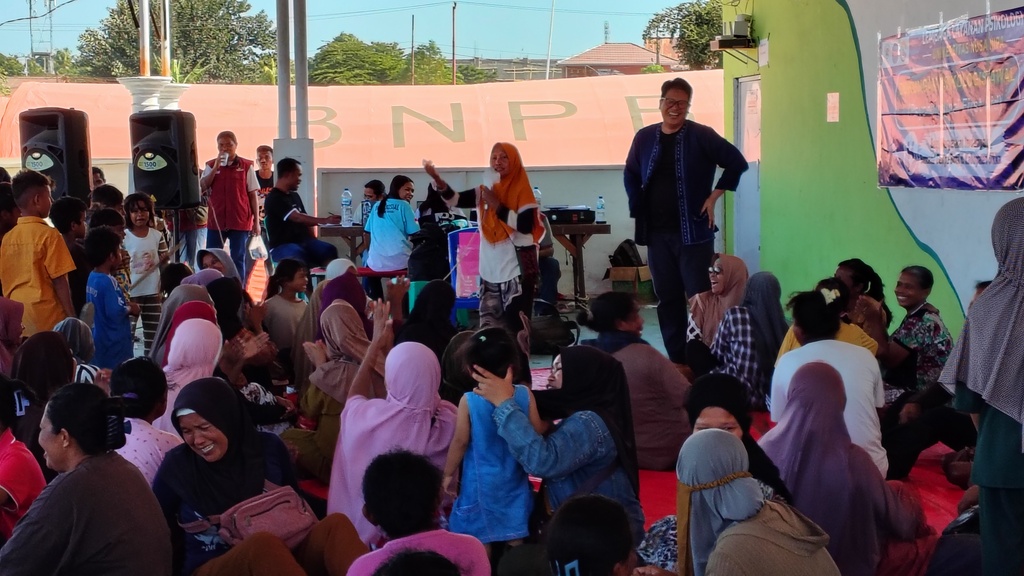 Berbagi Kisah, Lepas Beban: Pengungsi Mengaku Hati Lebih Plong