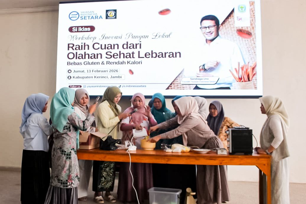 Pelatihan Usaha Kue Kering Diminati Ibu-ibu, Ini Kata Sandiaga Uno
