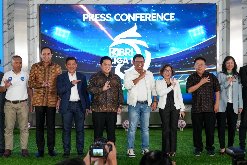 Ciptakan Perputaran Ekonomi Rp10,42 Triliun, BRI Kembali Jadi Sponsor Utama Liga 1 2024/2025