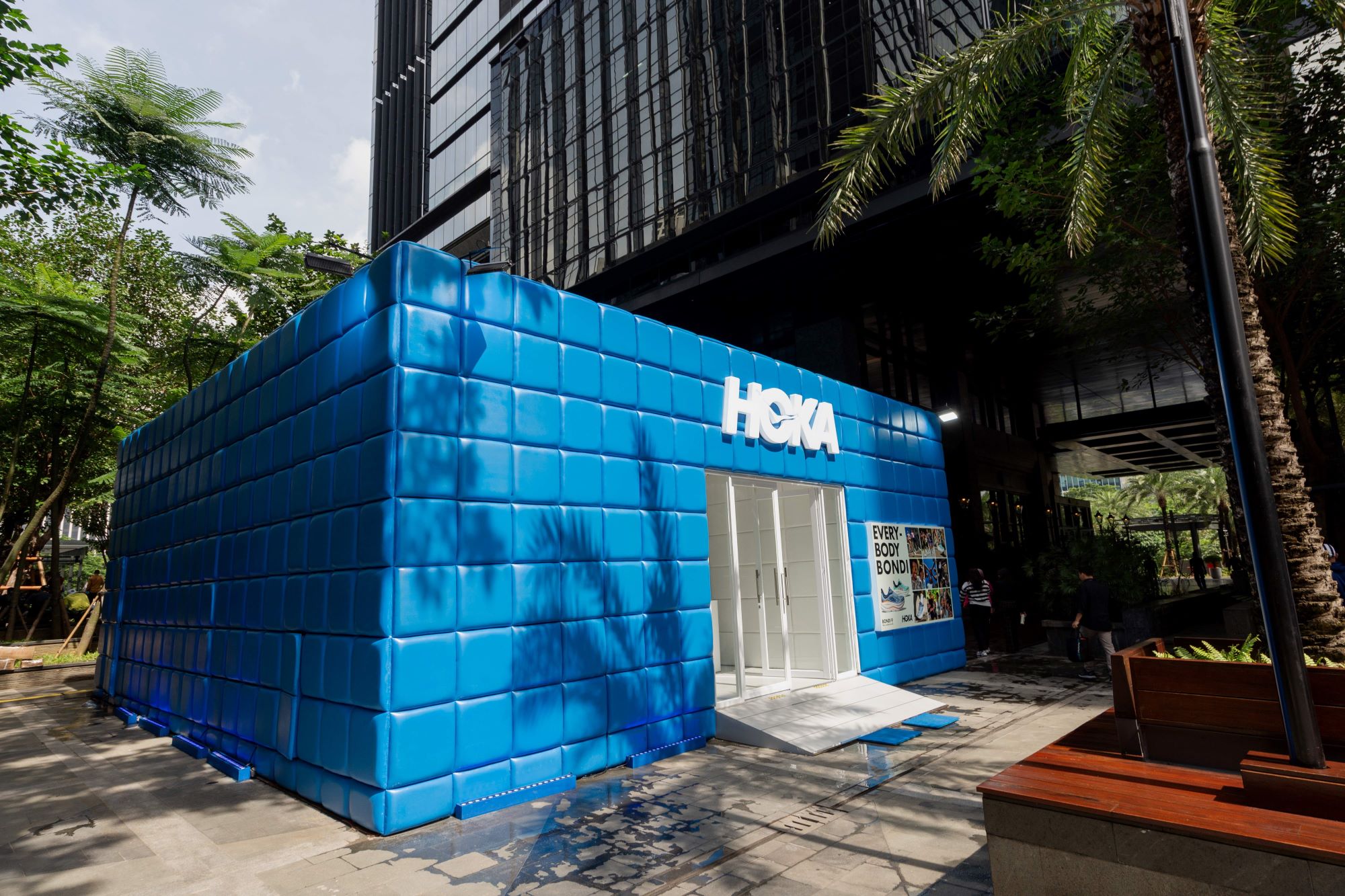 Rayakan Peluncuran Bondi 9, HOKA Hadirkan Pop-Up Experience di Jakarta
