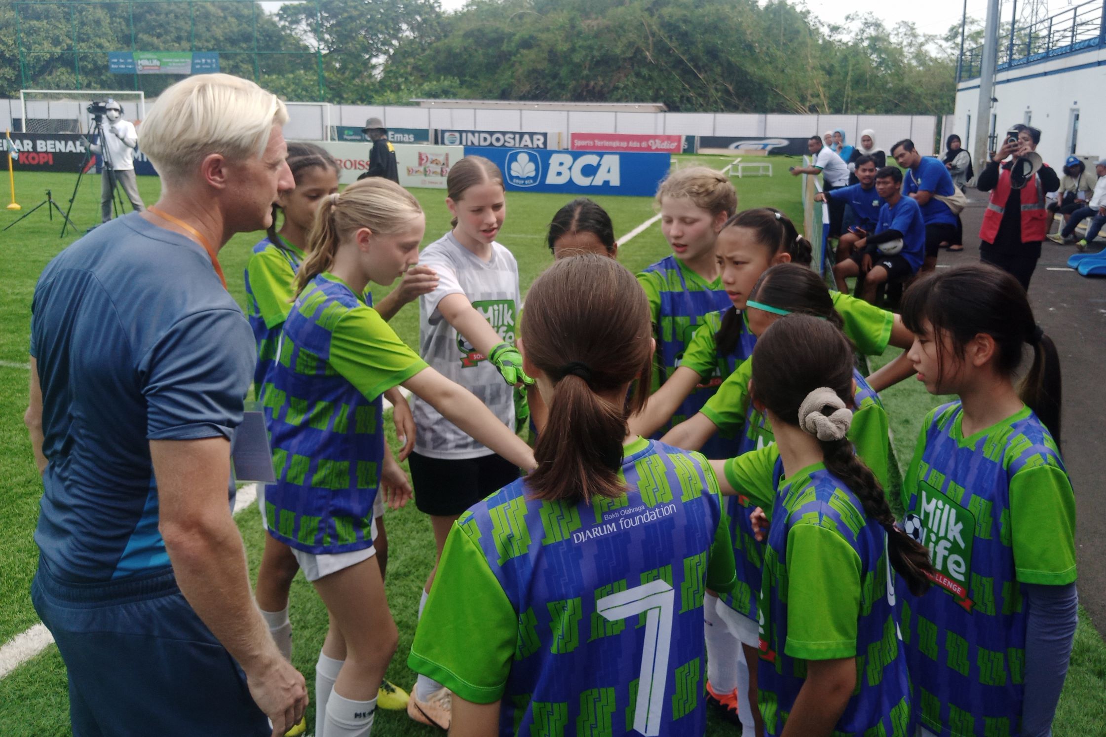 Animo Sepak Bola Putri di Tangerang Meningkat lewat MilkLife Soccer Challenge