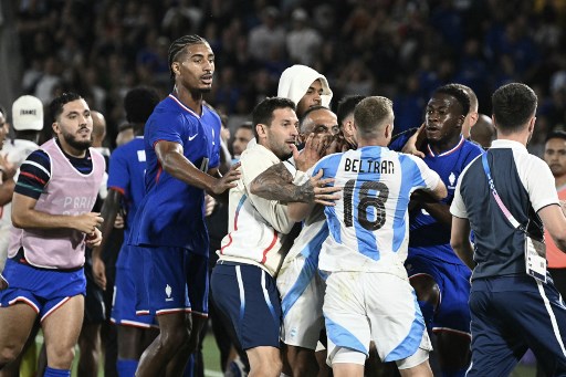 Olimpiade Paris: Kemenangan Prancis atas Argentina Diwarnai Perkelahian