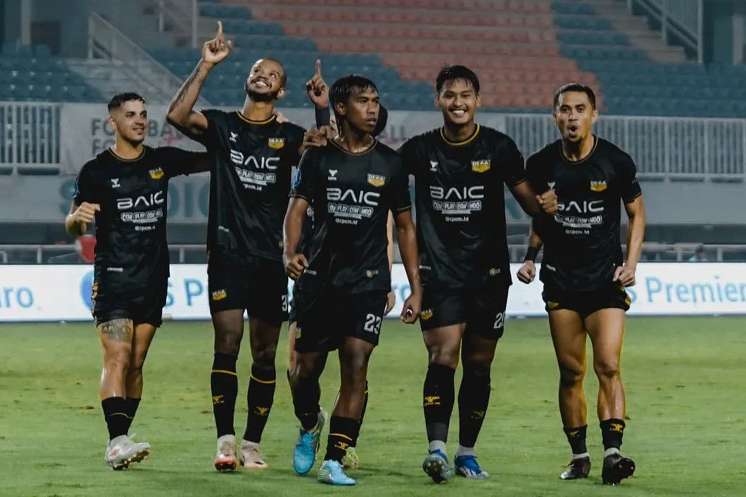Dewa United vs Persija: Macan Kemayoran Kalah Dramatis oleh Tendangan Penalti Alex