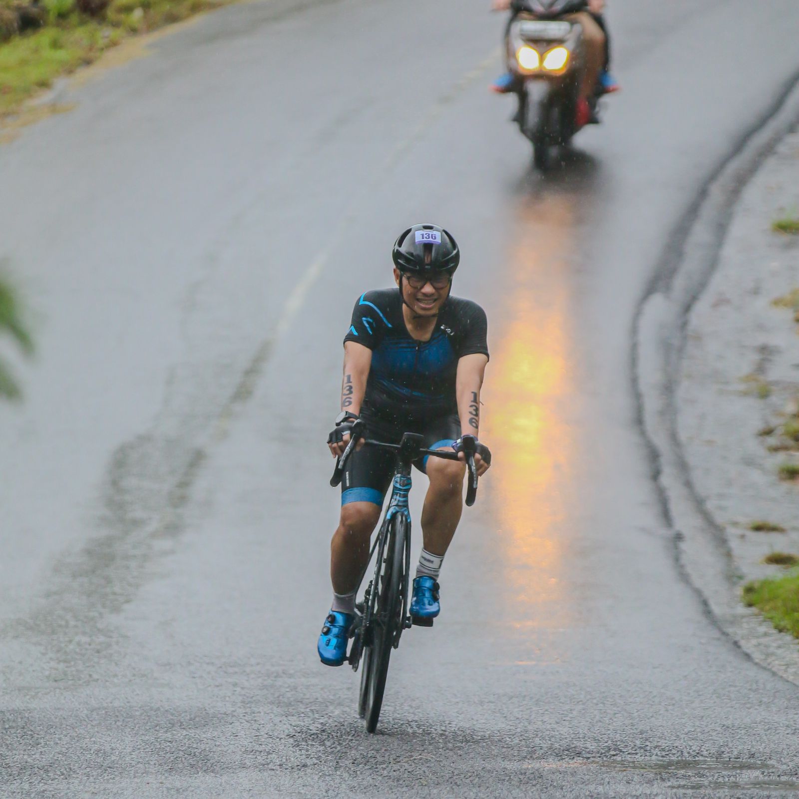 Dukung <i>Sport Tourism</i>, Dirut PosIND Ikut Ramaikan Event Sungailiat Triathlon 2024