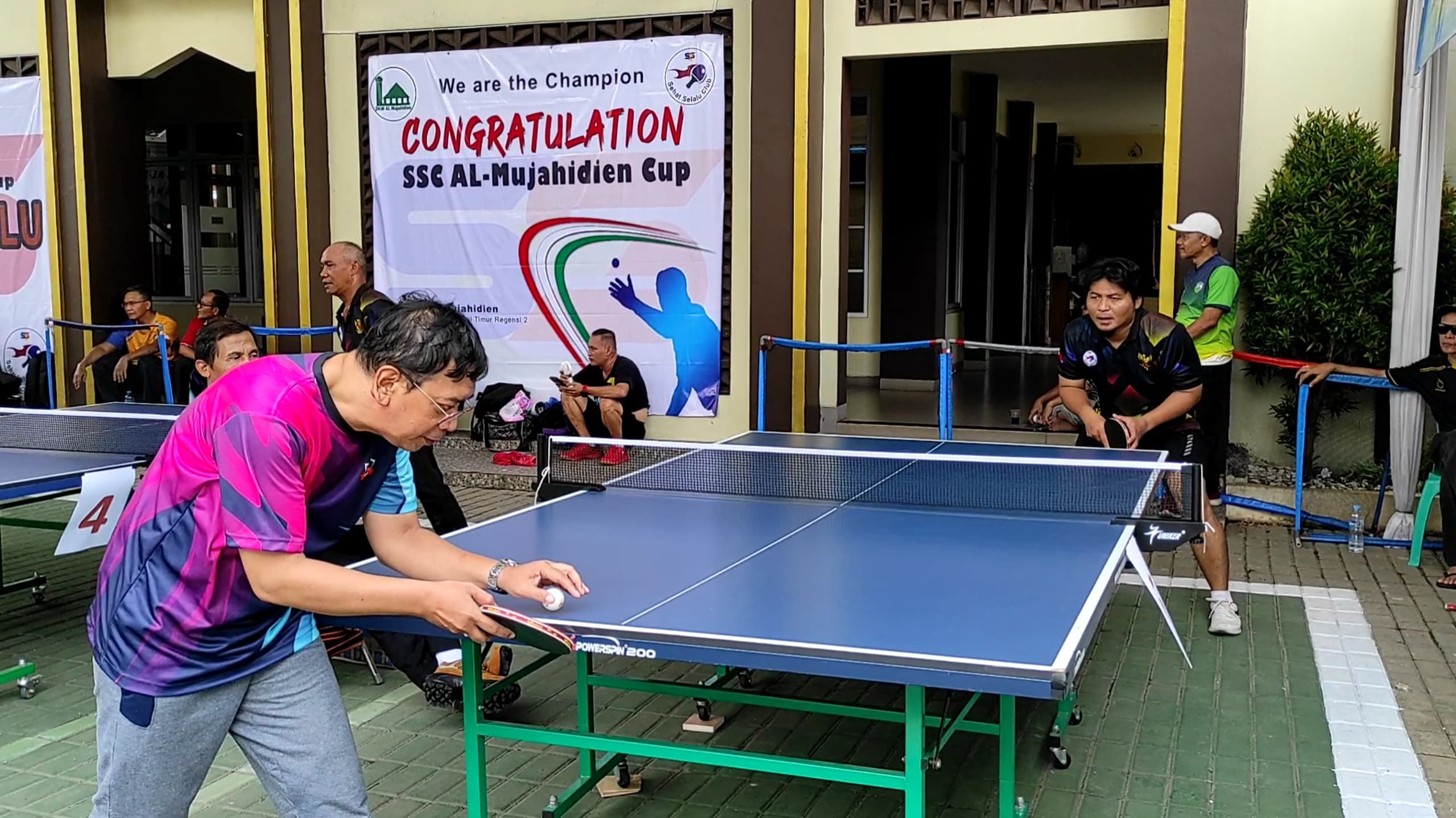 Masjid di Bekasi Gelar Turnamen Tenis Meja sebagai Sarana Ukhuwah Islamiyah