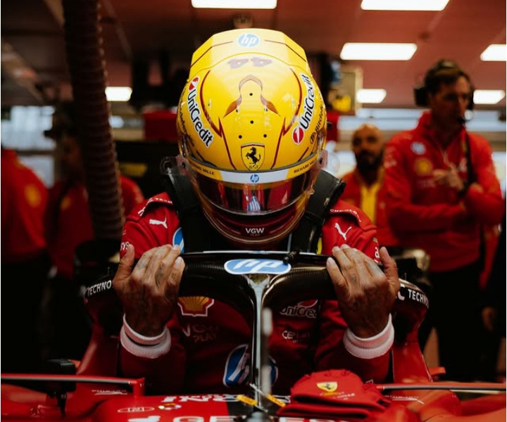 Perdana Jajal Mobil F1 Ferrari di Sirkuit, Ini Komentar Lewis Hamilton