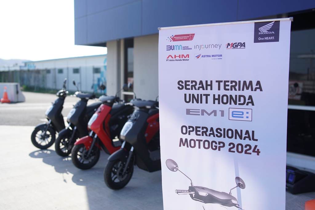 Cetak Sejarah! Honda EM1e: jadi Motor Listrik Pertama yang Dukung MotoGP Mandalika
