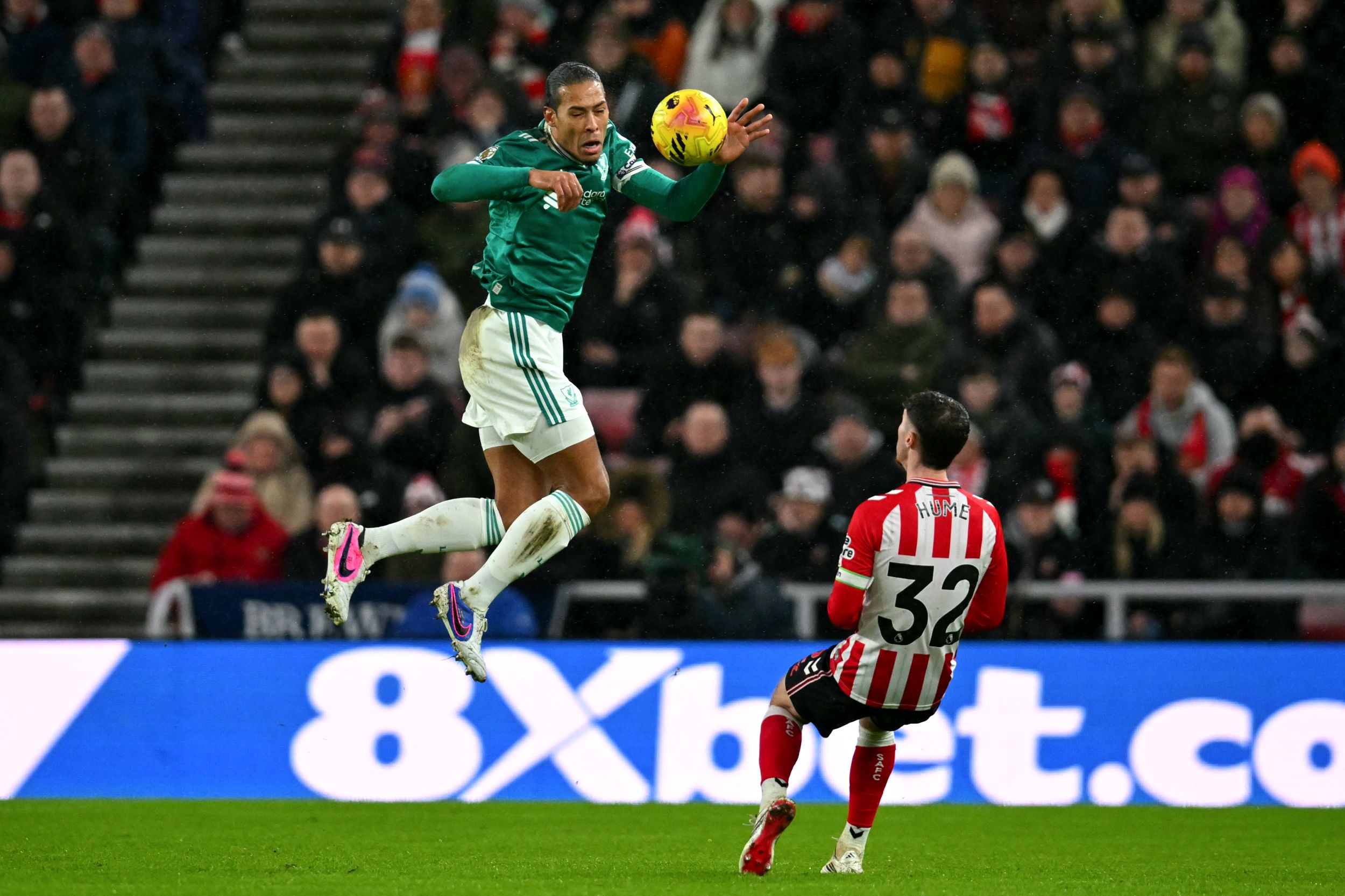 Hasil Liga Inggris Dini Hari Tadi: City Pesta Gol 3-0, Van Dijk Pecah Kebuntuan Liverpool