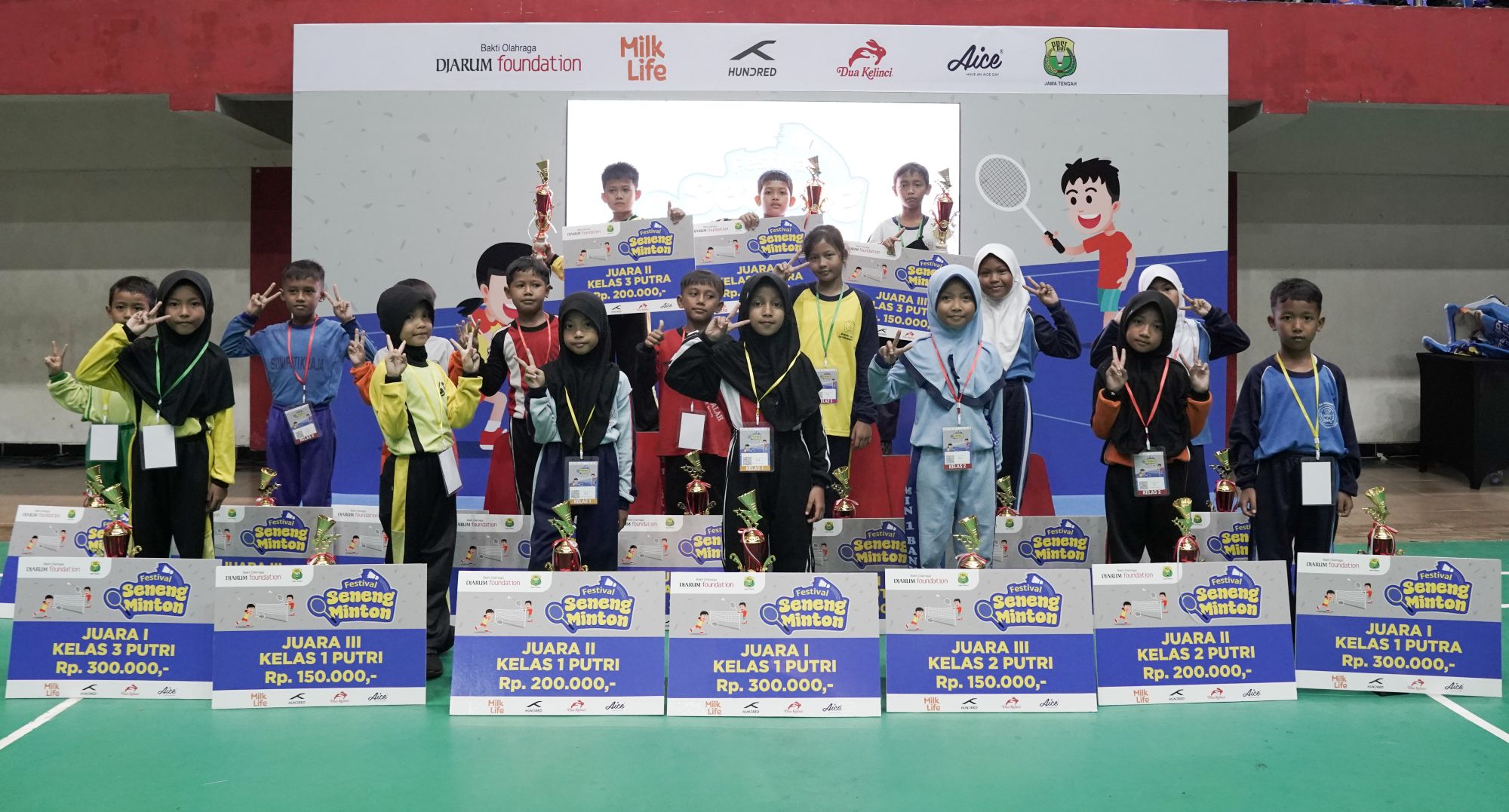 Festival SenengMinton Sambangi Purwokerto, Ratusan Siswa SD Antusias Belajar Bulu Tangkis