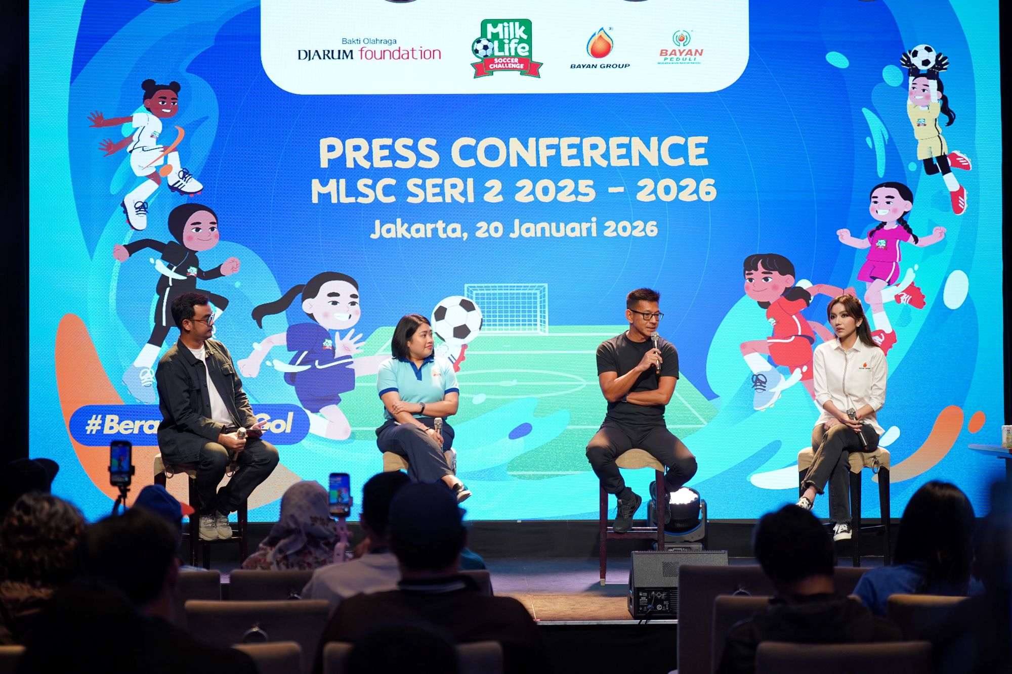 Dari Jawa ke Kalimantan, MilkLife Soccer Challenge Perluas Panggung Pesepak Bola Putri Muda