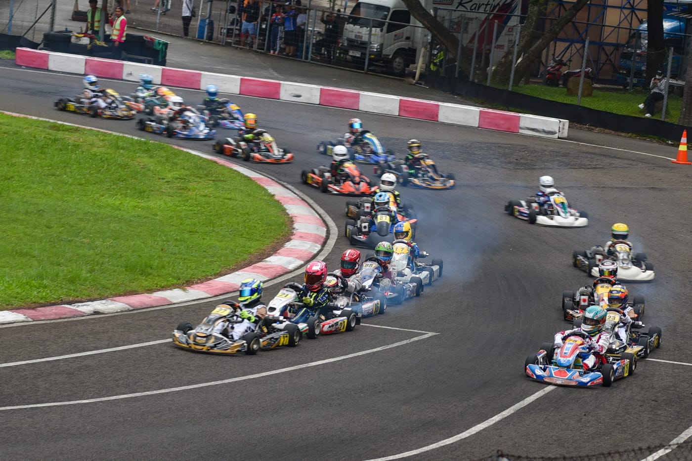 Persaingan Kejurnas Gokart 2026 Makin Panas, Round 4 Diikuti Pegokart Asia