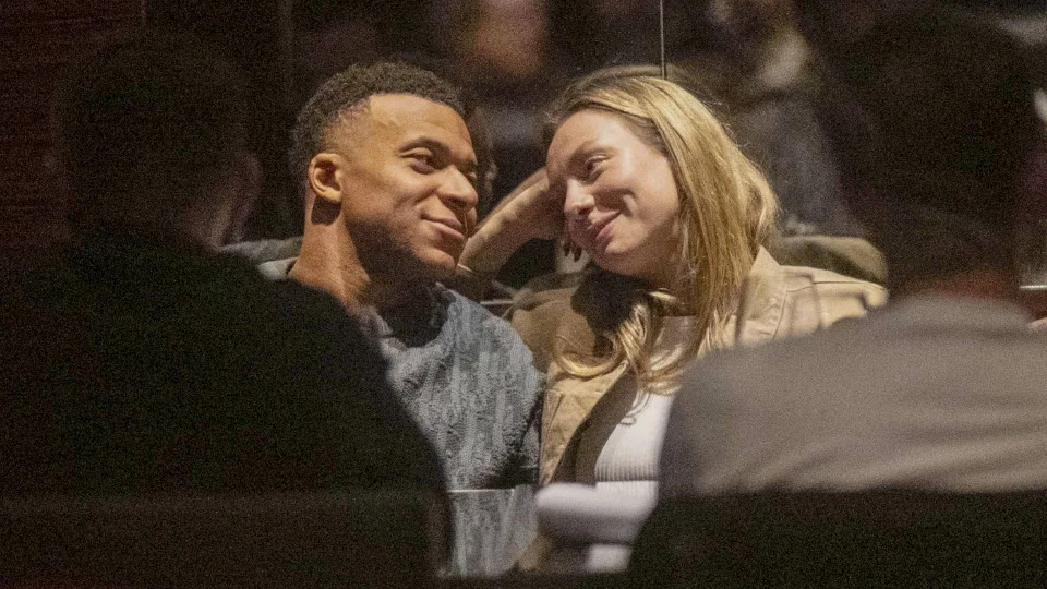 Deretan WAGs Paling Populer di Piala Dunia 2026, Ada Istri Messi hingga Kekasih Baru Mbappe