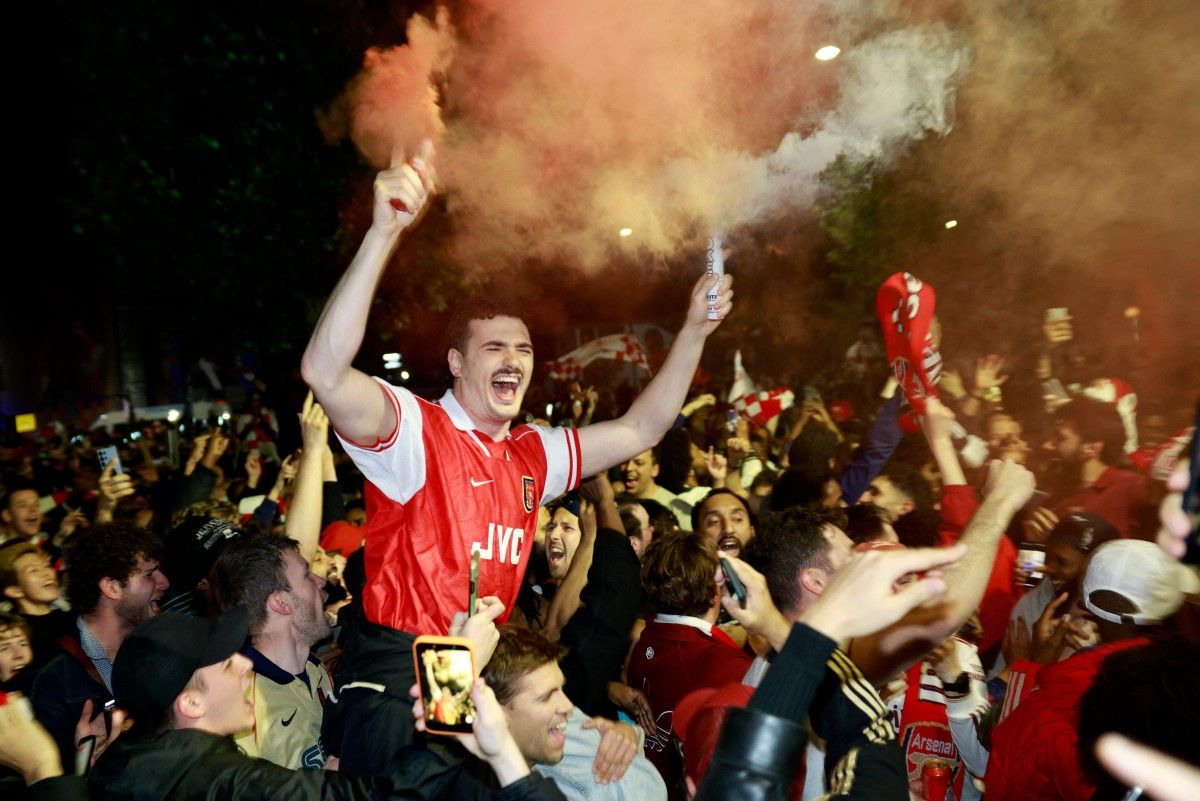 Arsenal Akhirnya Juara Liga Inggris Lagi! Air Mata dan Pesta Pecah di Emirates