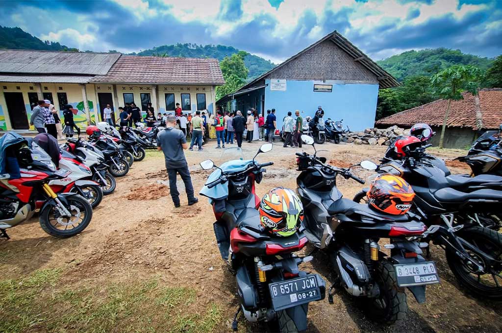 Ajak Komunitas Jurnalis, Vlogger dan Blogger, Wahana Gas ke Sukabumi