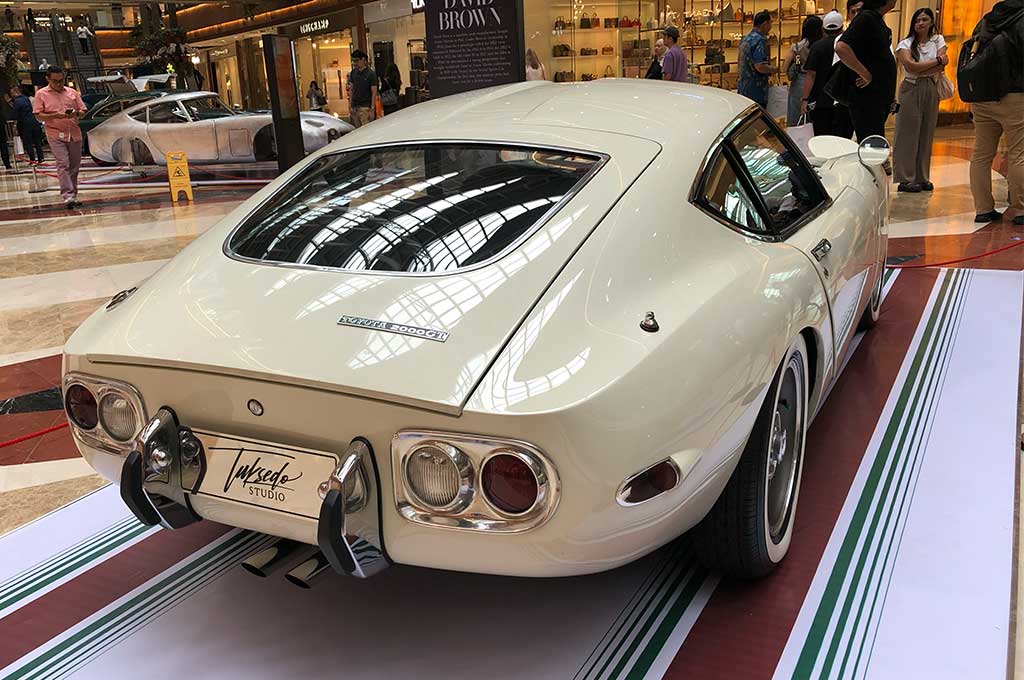 Bangun Toyota 2000 GT, Tuksedo Studio Butuh Waktu 2,5 Tahun?