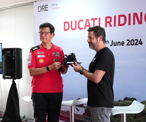 Danilo Petrucci Bernostalgia dengan Desmosedici GP20 di Sirkuit Mandalika