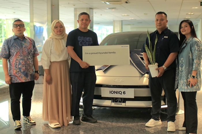 Beli Hyundai Stargazer X, Konsumen Ini Dapat Kado Ioniq 6