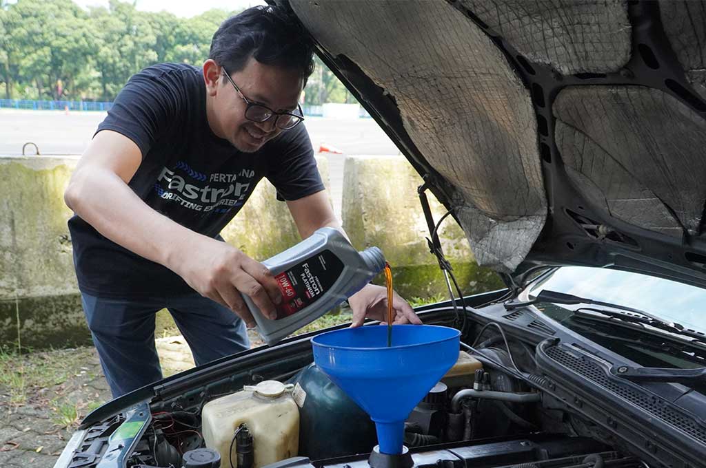 Geber Kemampuan Pertamina Fastron Racing di Mobil Balap Drift