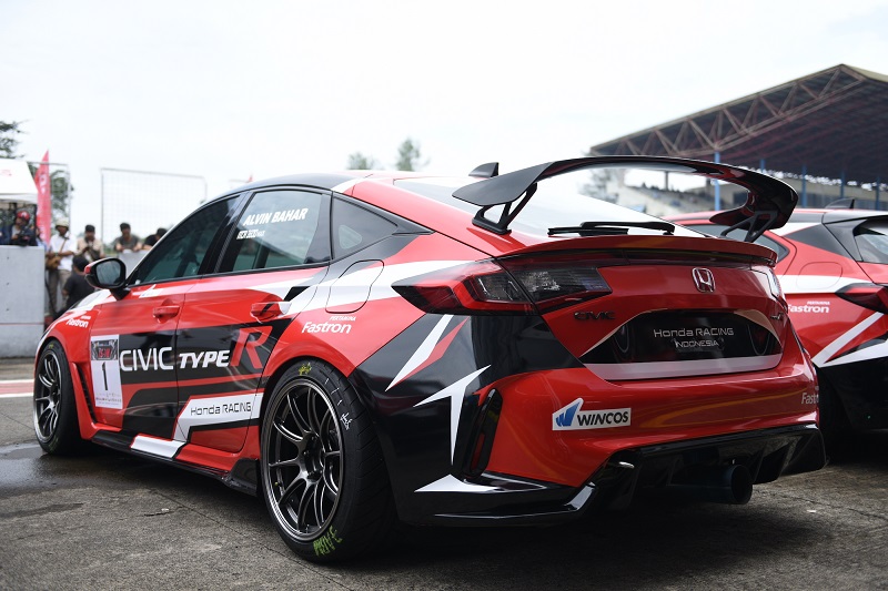 ISSOM 2024: Formasi Baru Tim Balap Honda, Alvin Bahar di Kelas Tertinggi Pakai Mobil Ini