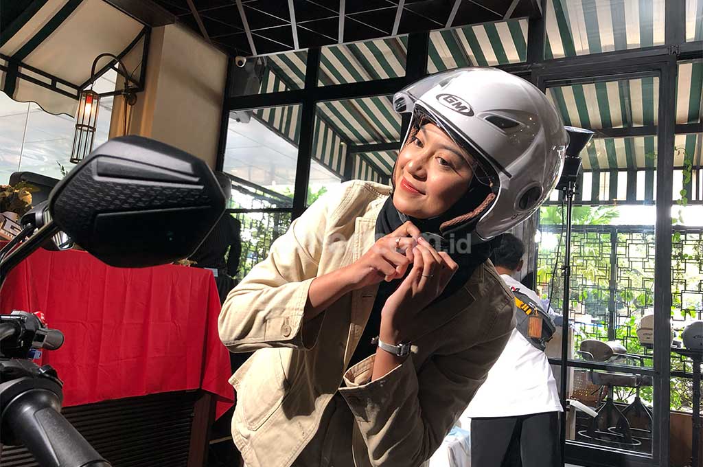 Andalkan Ventilasi Air Intake Turbo, Ini Helm Apa Mesin Mobil?