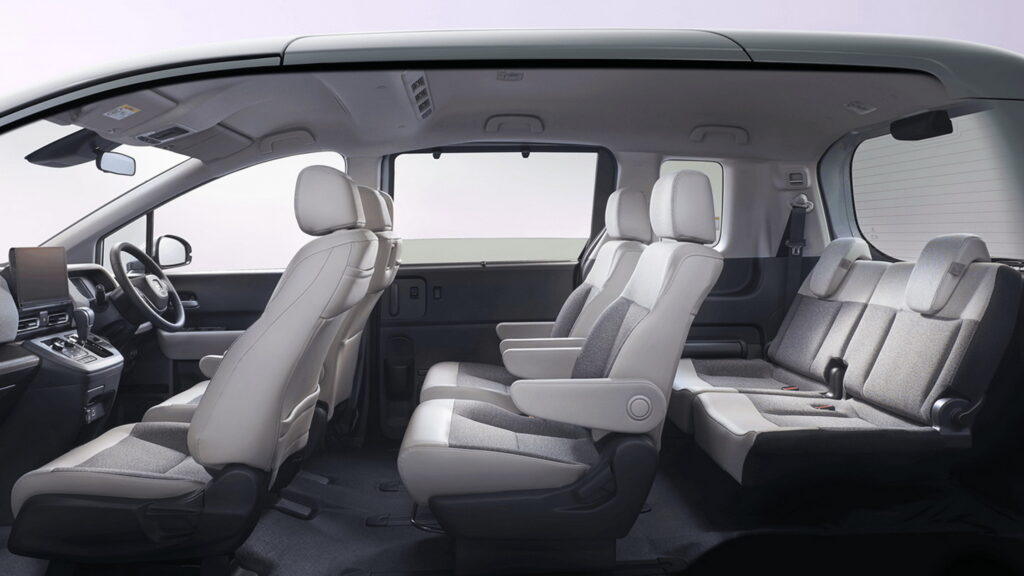 Honda Freed Generasi Ketiga, Desainnya Boxy Abis!