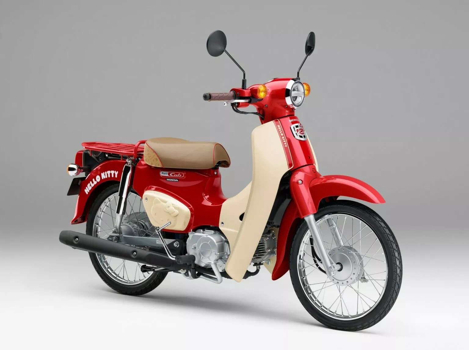 Honda Super Cub 50 Pamit, Hadirkan Edisi Final & Hello Kitty
