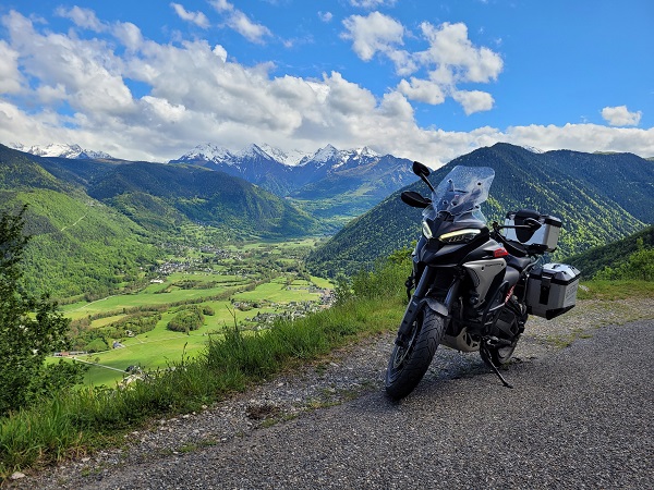 Multistrada V4 Rally Menjelajah Eropa Sejauh 60 Ribu Km
